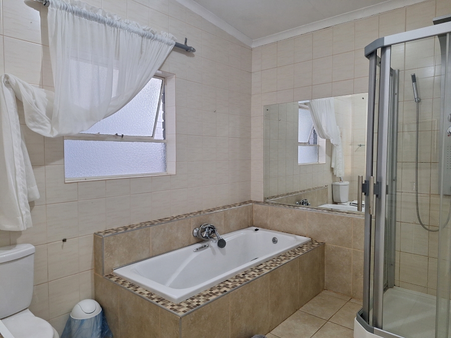 4 Bedroom Property for Sale in Vrede Free State
